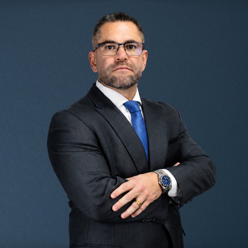 Dr. Renato Parente Santos
